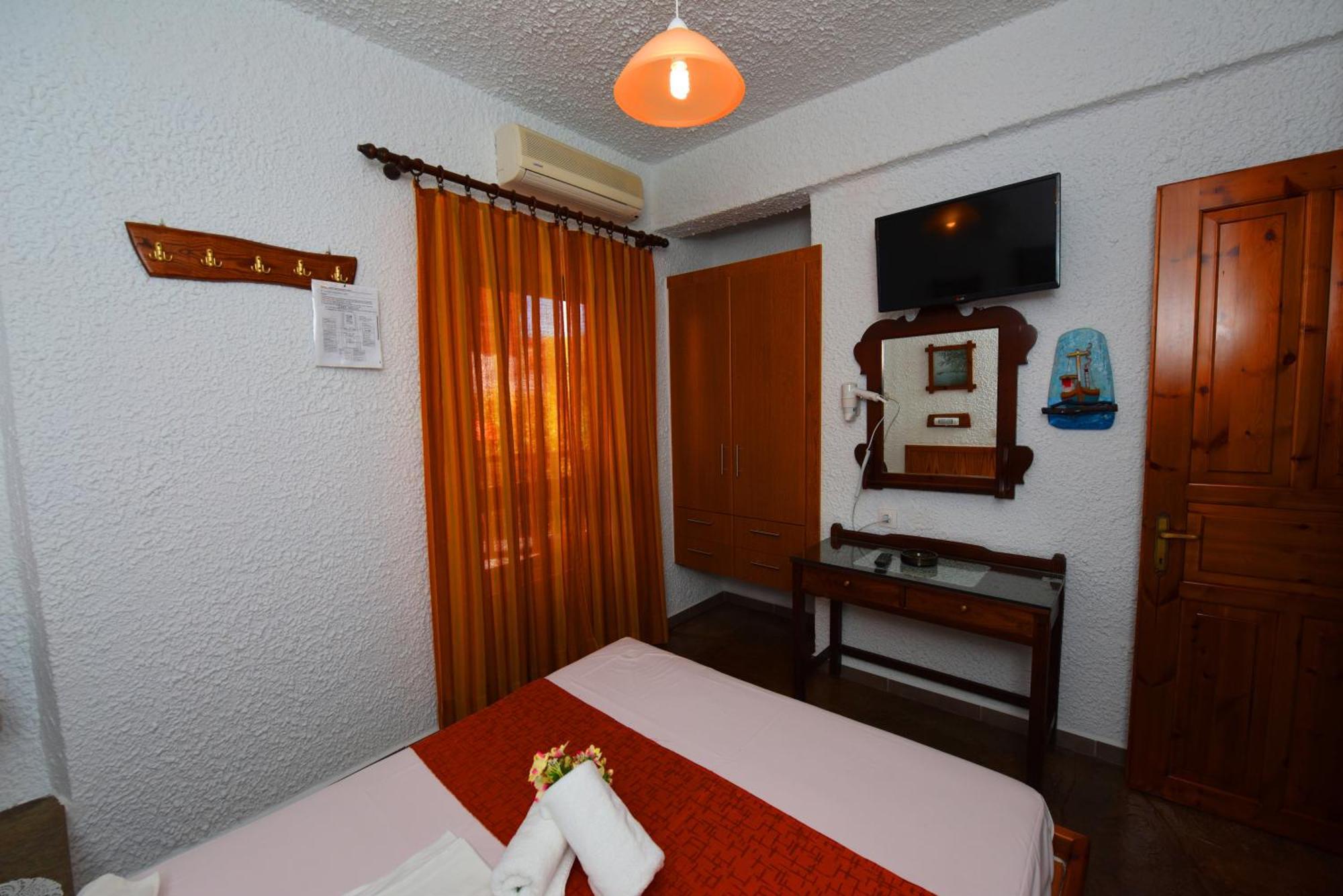 Haus Niko Apartments And Suites Νέα Ποτίδαια Δωμάτιο φωτογραφία