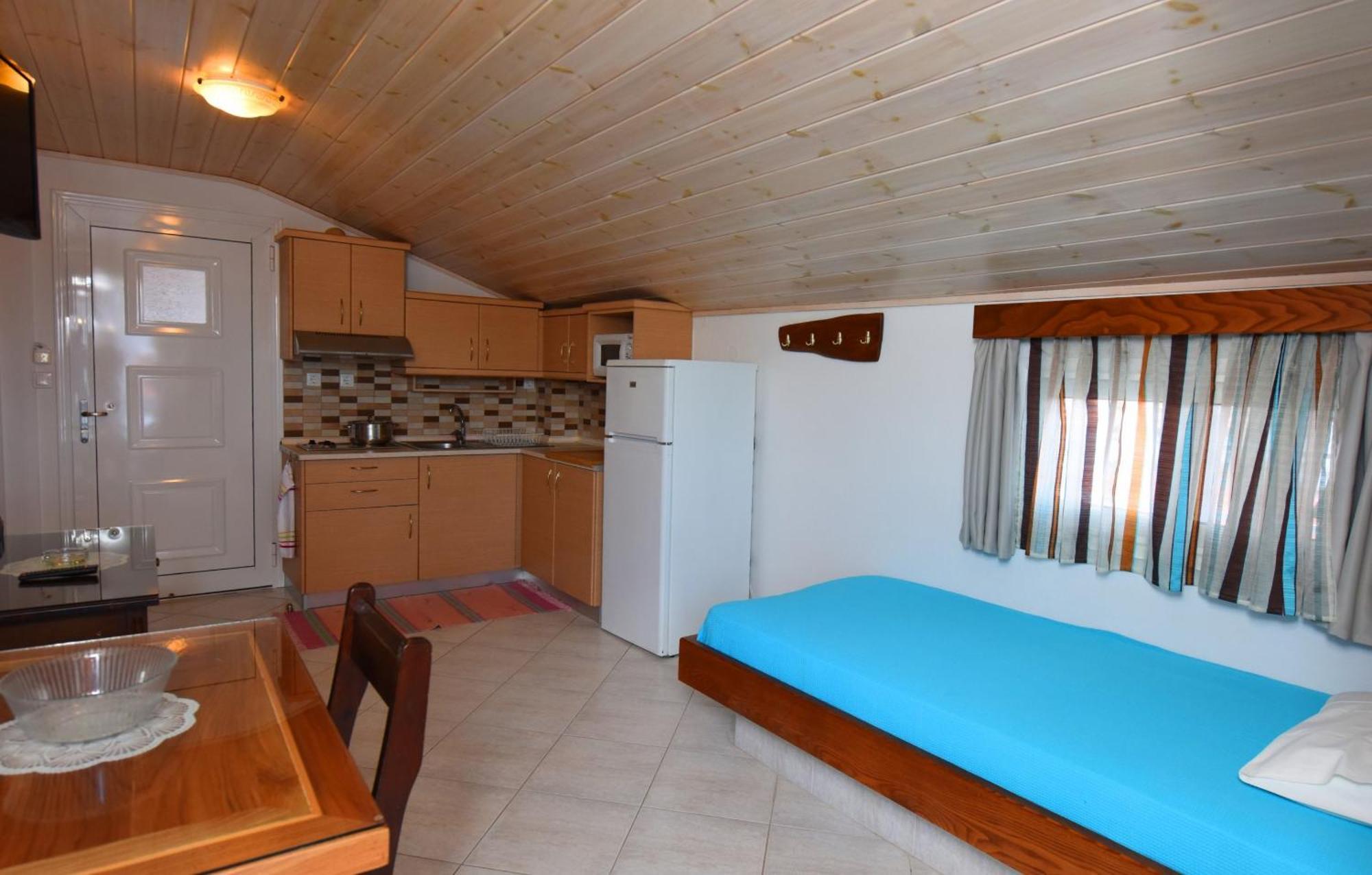 Haus Niko Apartments And Suites Νέα Ποτίδαια Δωμάτιο φωτογραφία