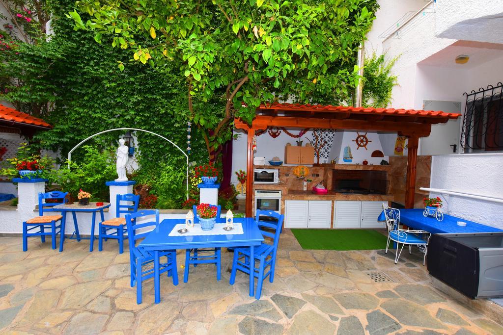 Haus Niko Apartments And Suites Νέα Ποτίδαια Εξωτερικό φωτογραφία